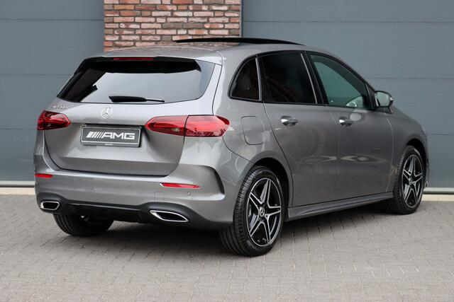 Mercedes-Benz B-KLASSE 250 e AMG Line | Panoramadak | Memory | Distronic | AMG Exclusief-pakket | Trekhaak | Surround Camera | Leder | Dodehoekassistent | Mutlibeam LED |