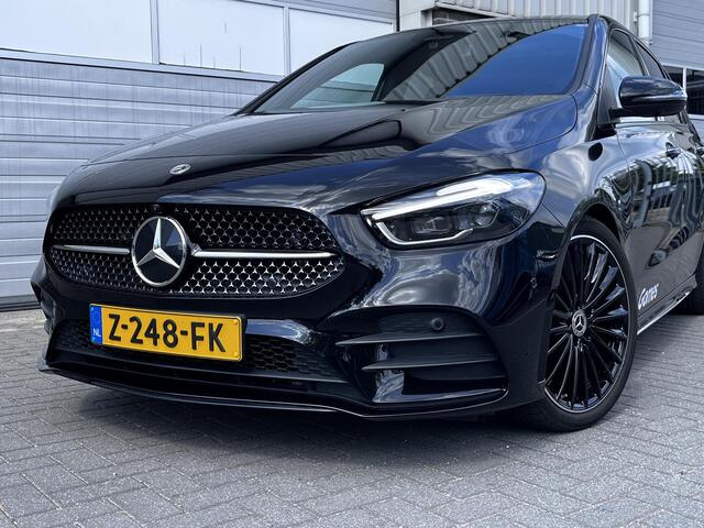 Mercedes-Benz B-KLASSE 180 AMG Line | Premium PLUS | Nightpakket | Panoramadak | 360° Camera | Memorystoelen verwarmd | Head-up Display | Sfeerverlichting