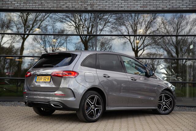 Mercedes-Benz B-KLASSE 250 e Premium Plus , Panoramadak, Burmester, Trekhaak, Head-up display,