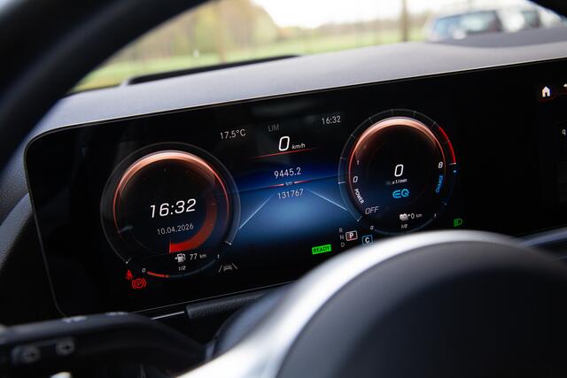 Mercedes-Benz B-KLASSE 250 e Premium Plus , Panoramadak, Burmester, Trekhaak, Head-up display,