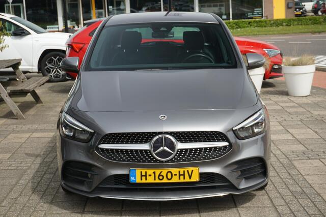 Mercedes-Benz B-KLASSE 180 Business Solution AMG | trekhaak