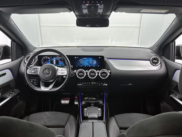 Mercedes-Benz B-KLASSE 250 e AMG Plug-In Hybride AMG Line | Night Pakket | Parkeerpakket met achteruitrijcamera |Stoelverwarming voor. Inclusief 24 maanden MB Certified garantie voor Europa.