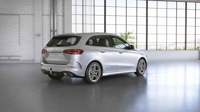 Mercedes-Benz B-KLASSE 180 Business Solution AMG | Panoramadak | Trekhaak | Stoelverwarming | Widescreen |