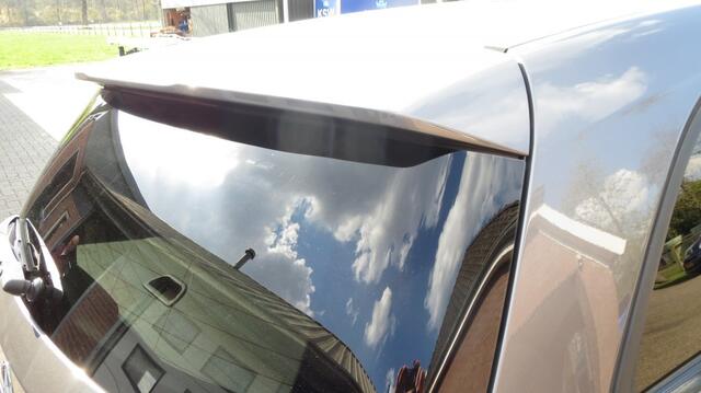 Mercedes-Benz B-KLASSE Ambition AMG automaat navi 18