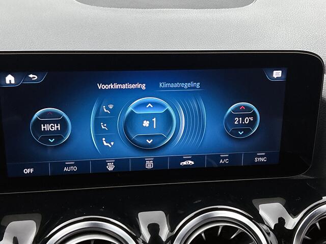 Mercedes-Benz B-KLASSE 250 e Plug-In Hybride Trekhaak | Parkeerpakket met achteruitrijcamera | Ledkoplampen | Easy Pack Achterklep | Stoelverwarming. Inclusief 24 maanden MB Certified garantie voor Europa.