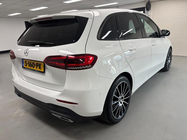 Mercedes-Benz B-KLASSE 180 Premium Plus LED Widescreen Camera Parktronic El. Kofferklep