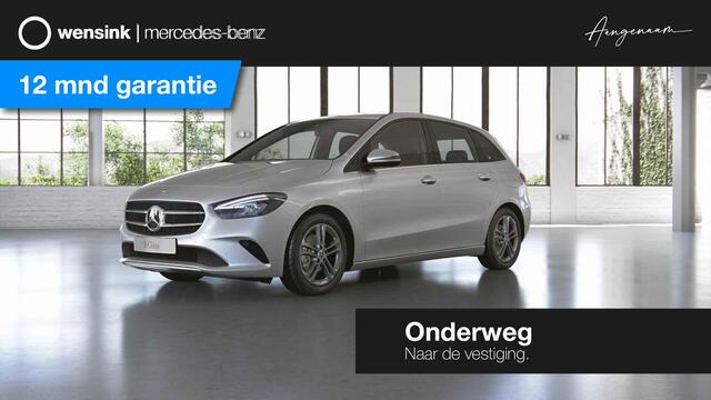 Mercedes-Benz B-KLASSE 180 Launch Edition | Navigatie | Apple Carplay | Spiegelpakket | Widescreen | 17" lichtmetalen velgen |