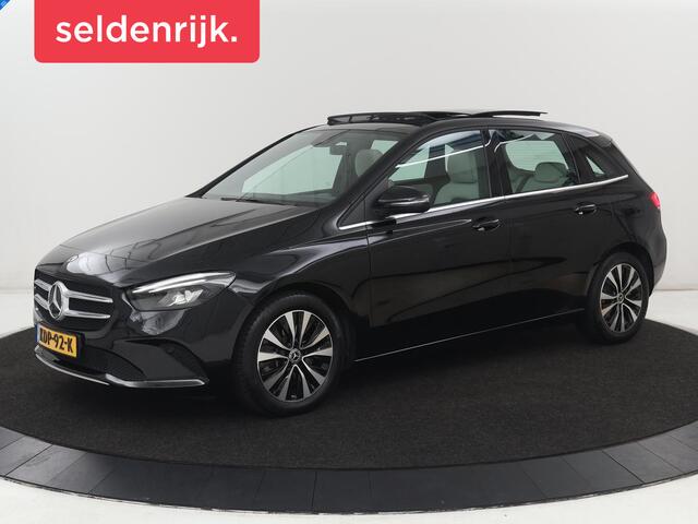 Mercedes-Benz B-KLASSE 250e Advantage | SOH 99% | Panoramadak | Half leder | Widescreen | Camera | Park Assist | Dodehoek detectie | Full LED | Navigatie | Bluetooth | PHEV | Plug In