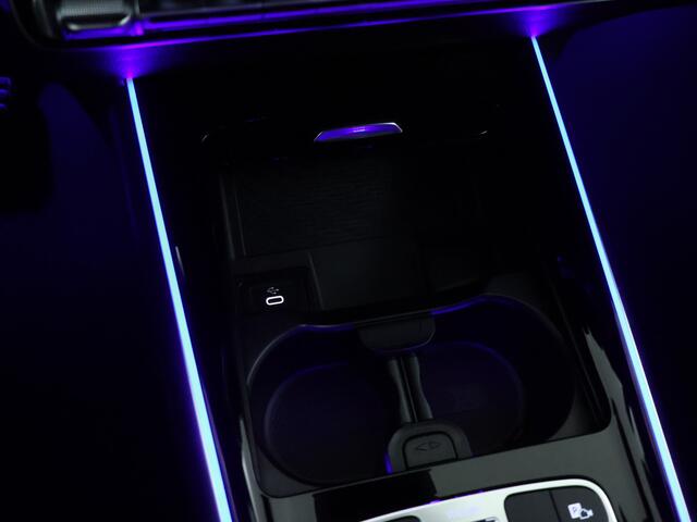 Mercedes-Benz B-KLASSE 180 Star Edition | Dodehoekassistent | Parkeerpakket met achteruitrijcamera | Keyless-Go comfortpakket | Verwarmde stoelen vooraan | Sfeerverlichting | EASY PACK achterklep |