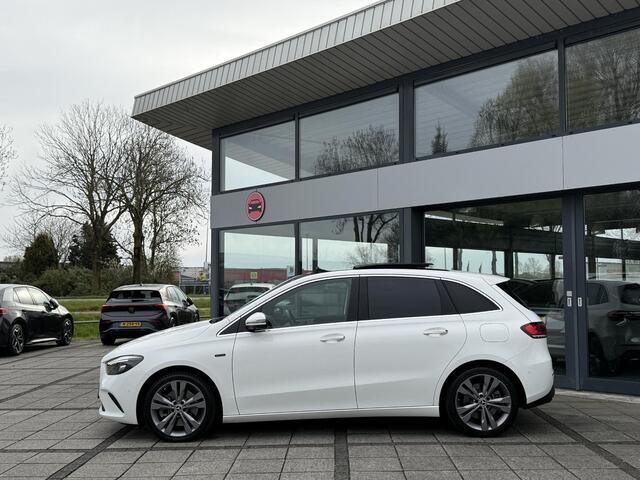 Mercedes-Benz B-KLASSE 250e Aut. Hybrid Premium Plus SoH 95% | Panorama | Camera | Leder | | Navi |