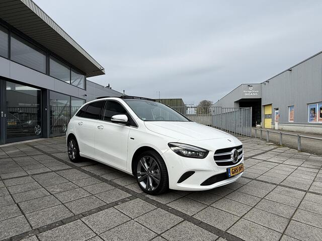 Mercedes-Benz B-KLASSE 250e Aut. Hybrid Premium Plus SoH 95% | Panorama | Camera | Leder | | Navi |