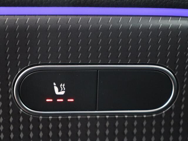 Mercedes-Benz B-KLASSE 250e Urban Night | SOH 92% | Adaptive cruise | Stoelverwarming | Camera | Carplay | Sfeerverlichting | Half leder | Full LED | Widescreen | Park Assist | Navigatie | PHEV | Plug In