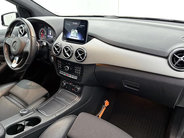 Mercedes-Benz B-KLASSE 180 Urban Sport Nightpakket | Trekhaak | LED Verlichting | Cruise Controle | Parkeerpakket met Camera | Inclusief 12 Maanden Garantie.