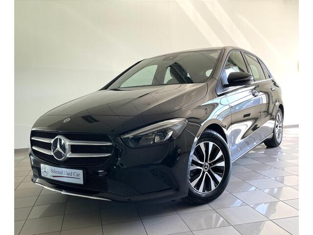 Mercedes-Benz B-KLASSE 180 Business Solution Luxury | Parkeer camera | Elektrische achterklep | Carplay