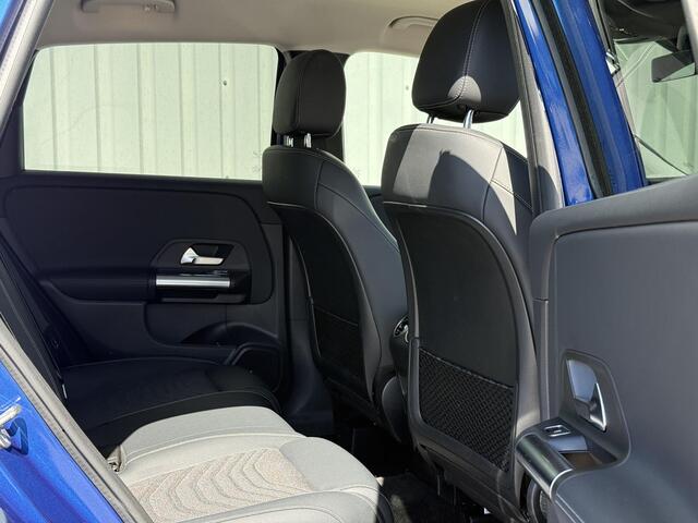 Mercedes-Benz B-KLASSE 250 e Business Line / Accu 93% SoH / Trekhaak 1600KG trekgewicht / 360° Camera / Stoelverwarming / Elektrische achterklep / Navigatie / Full LED verlichting /