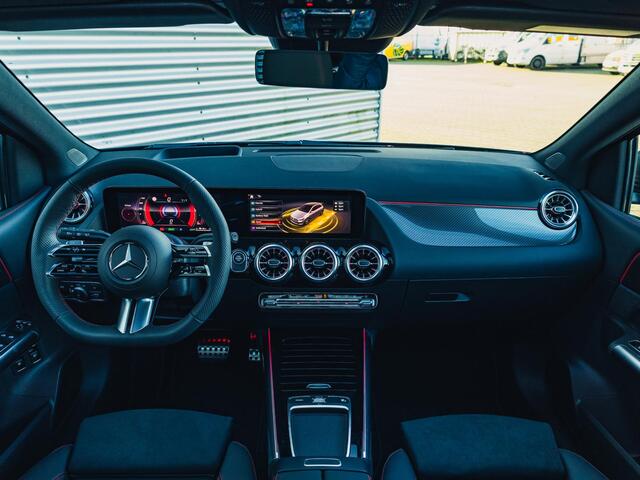 Mercedes-Benz B-KLASSE 250 e Business Solution AMG Premium PLUS | Panorama dak | Trekhaak