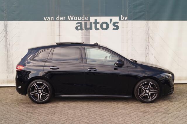 Mercedes-Benz B-KLASSE 180 Automaat Business Solution AMG -PANO-LED-ECC-