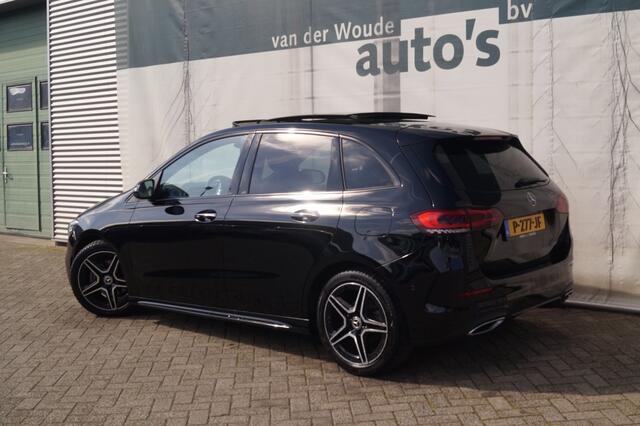 Mercedes-Benz B-KLASSE 180 Automaat Business Solution AMG -PANO-LED-ECC-