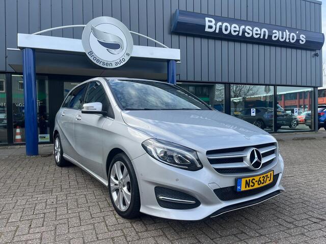 Mercedes-Benz B-KLASSE B180 122PK Ambition met Navigatie, Cruise control & 17'' Lichtme