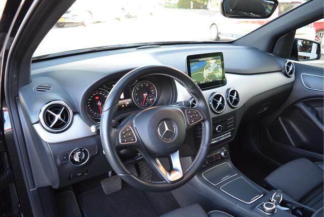 Mercedes-Benz B-KLASSE 180 123PK Ambition Urban | LED | PDC V+A | Orig. NL | NAP