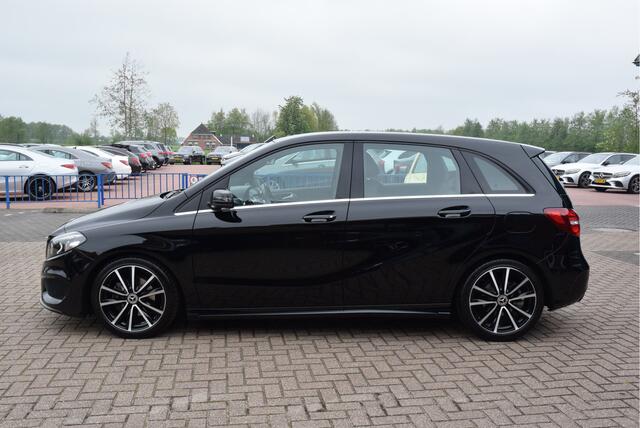Mercedes-Benz B-KLASSE 180 Business Solution AMG Upgrade Edition