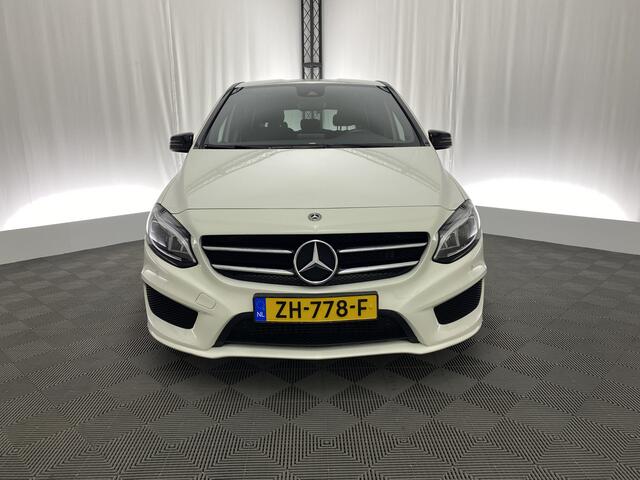 Mercedes-Benz B-KLASSE 200 Prestige AMG line | Edition | Navi | LED | Sportstoelen | Trekhaak | Camera | 18 inch