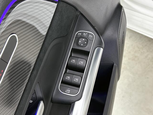 Mercedes-Benz B-KLASSE 200 Business Solution AMG | Panoramadak | Trekhaak | Achteruitrijcamera | Multibeam Koplampen | Inclusief 24 maanden MB Certified garantie voor Europa.