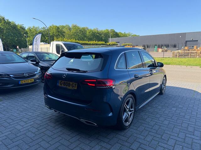 Mercedes-Benz B-KLASSE 180 Business Solution AMG | 12MND GARANTIE | AUTOMAAT | LED | CRUISE | CARPLAY | DAB | AIRCO | STOELVERWM. |