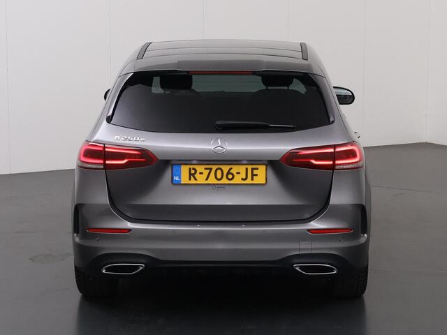 Mercedes-Benz B-KLASSE 250 e Business Line | AMG | Panoramadak | Trekhaak | Multibeam ledkoplampen | Distronic |
