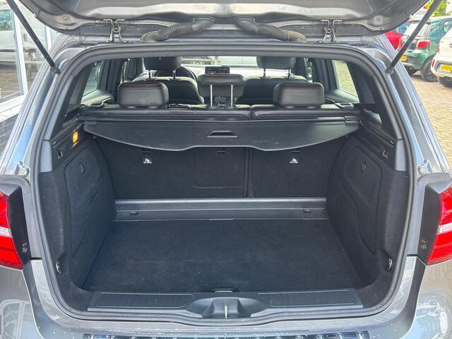Mercedes-Benz B-KLASSE 180 Business Solution AMG AMG-Pakket