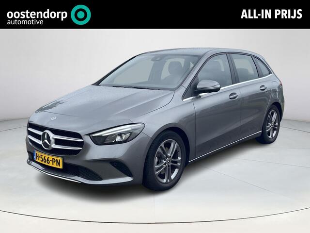 Mercedes-Benz B-KLASSE 180 Advantage | Achteruitrijcamera | Half leder | MBUX | Elektrische achterklep |