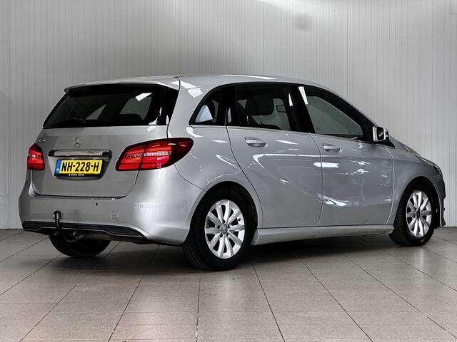 Mercedes-Benz B-KLASSE 180 Blue Efficiency/ Trekhaak/ 16'' LMV/ LED koplampen/ Keyless-GO/ Navi/ Airco/ Cruise/ Elek. pakket/ Isofix/ Bluetooth/ Armsteun/ Multi. LEDER. Stuur/ PDC.