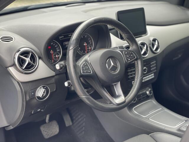 Mercedes-Benz B-KLASSE 180 Business