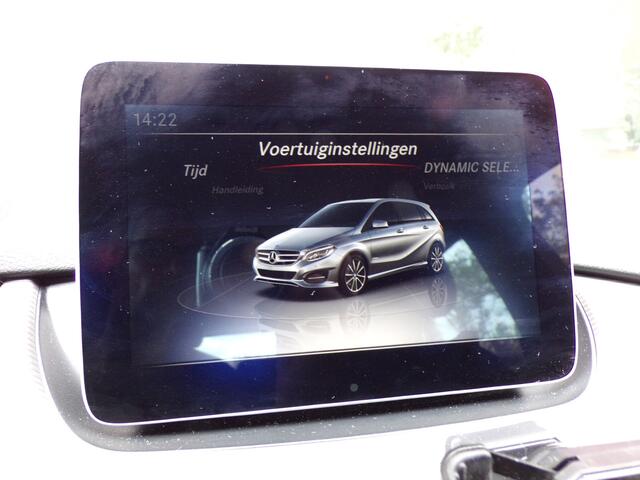 Mercedes-Benz B-KLASSE 180 Prestige Automaat Stoelverwarming Trekhaak