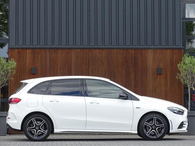 Mercedes-Benz B-KLASSE 250e 218PK automaat / AMG Line / 2021 / LED