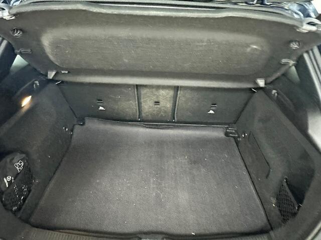 Mercedes-Benz B-KLASSE 180 AMG Line WEGKLAPBARE TREKHAAK | ACHTERUITRIJCAMERA | STOELVERWARMING | !LAGE KM-STAND! |
