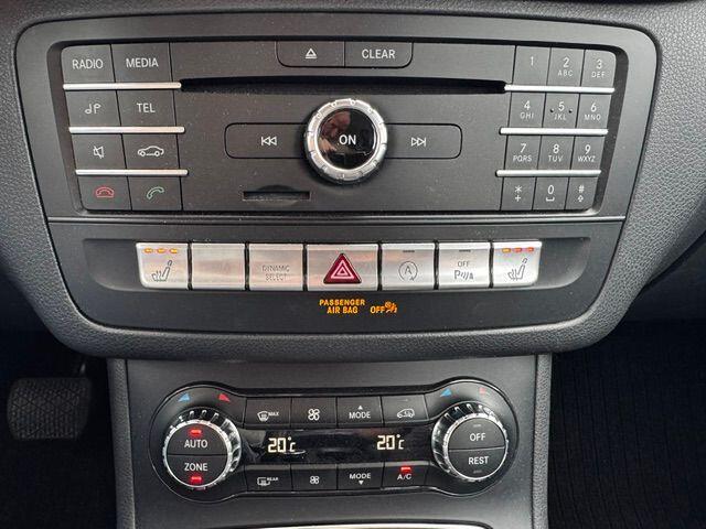 Mercedes-Benz B-KLASSE 180 Ambition Automaat 132.000km Airco/ECC,Navigatie,Camera,Half Leder