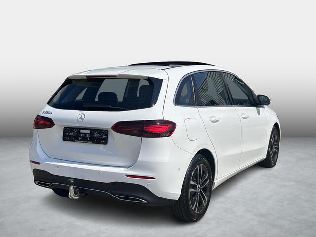 Mercedes-Benz B-KLASSE 250 e Luxury Line | Panoramadak | Trekhaak | Keyless Entry