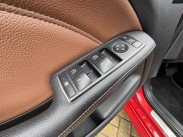 Mercedes-Benz B-KLASSE 250 Prestige Leer, \Pano dak enz