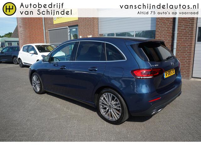 Mercedes-Benz B-KLASSE 180 LUXURY LINE SEPT 2022 ORIGINEEL NEDERLANDS DEALER ONDERHOUDEN ELECTR.TREKHAAK CAMERA LEDER STOELVERWARMING NAVI 18INCH PDC V+A CRUISE CLIMA BLUETOOTH ENZ...