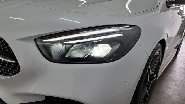 Mercedes-Benz B-KLASSE B180 Business Solution AMG Widescreen Sfeer Ledkoplampen