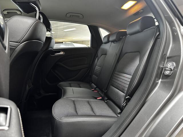 Mercedes-Benz B-KLASSE 180 Ambition/ Automaat/ Trekhaak/ Apple + Android/ Sportstoelen/ Keyless-GO/ 18'' LMV/ PDC V+A/ LED Koplampen/ Bluetooth/ Extra getint glas/ Half-Leder.