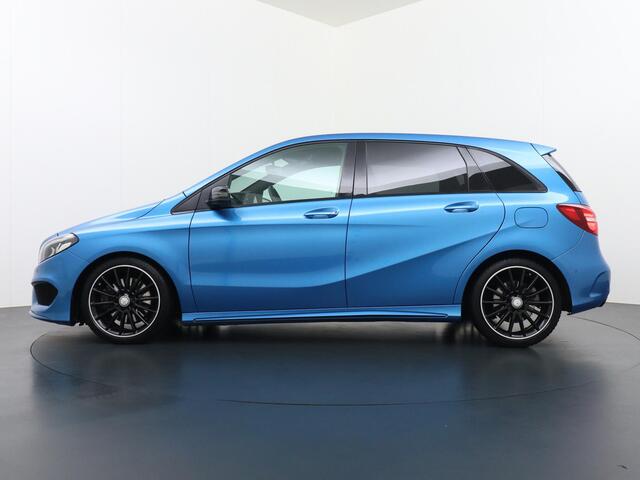 Mercedes-Benz B-KLASSE 250 4Matic Prestige AMG Styling Trekhaak 1500 KG Leder Camera 4WD