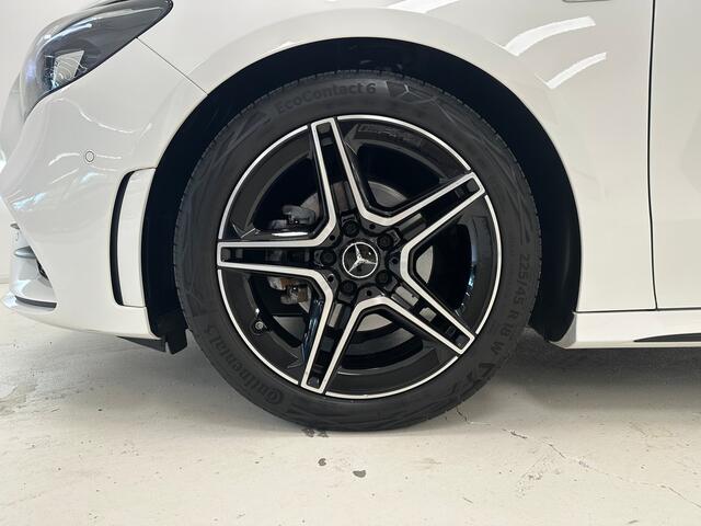 Mercedes-Benz B-KLASSE 180 AMG Line | Panoramadak | Multibeam | Night Pakket |