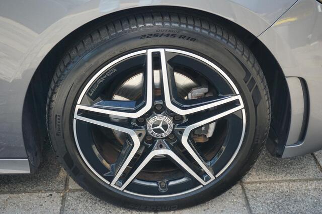 Mercedes-Benz B-KLASSE 200 Business Solution AMG | PANO | massage | trekhaak | sfeer | elct stoelen