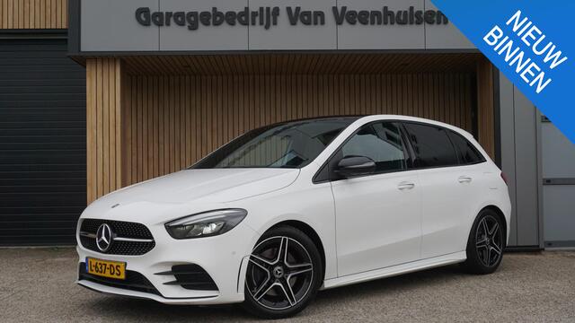 Mercedes-Benz B-KLASSE 220 192pk AMG line Burmeister Widescreen pdc Led Keyless *85293km* Cruise Trekhaak 18 inch LM *NL auto*