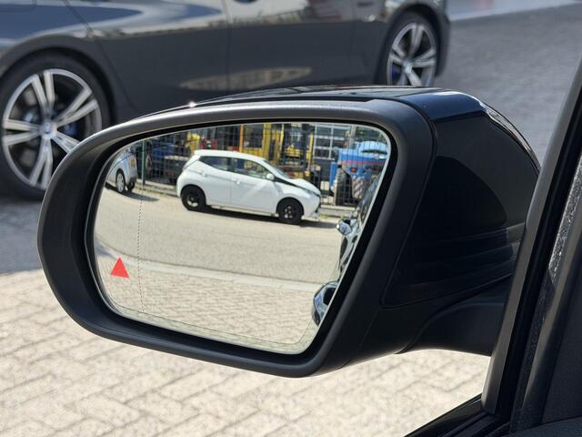 Mercedes-Benz B-KLASSE 250 e AMG Line 18''/Dodehoek/Camera/Navigatie/Sfeerverlichting/PDC/Stoelverwarming