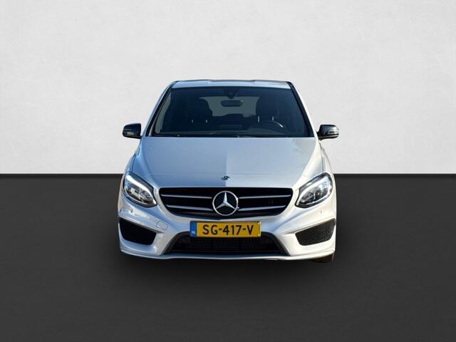 Mercedes-Benz B-KLASSE 180 Ambition AMG Line / NAVI / ALL SEASON / CAMERA / STOELVERWARMING
