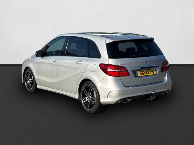 Mercedes-Benz B-KLASSE 180 Ambition AMG Line / NAVI / ALL SEASON / CAMERA / STOELVERWARMING