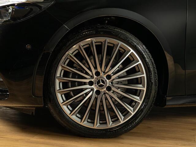 Mercedes-Benz B-KLASSE 250 e Business Solution AMG Premium PLUS | Panorama dak | Trekhaak